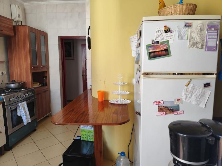 Mendes Family Homestay - B&B In The Heart Of Praia Exterior photo